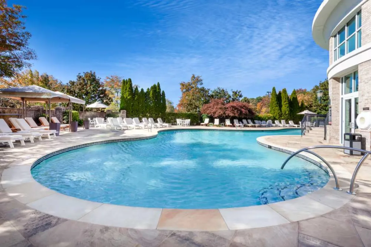 Outdoor pool at Grandover Resort